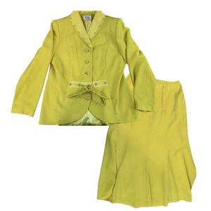 Lisa Rene 2 piece Church suit sz. 14 yellow with beads rhinestones skirt jacket